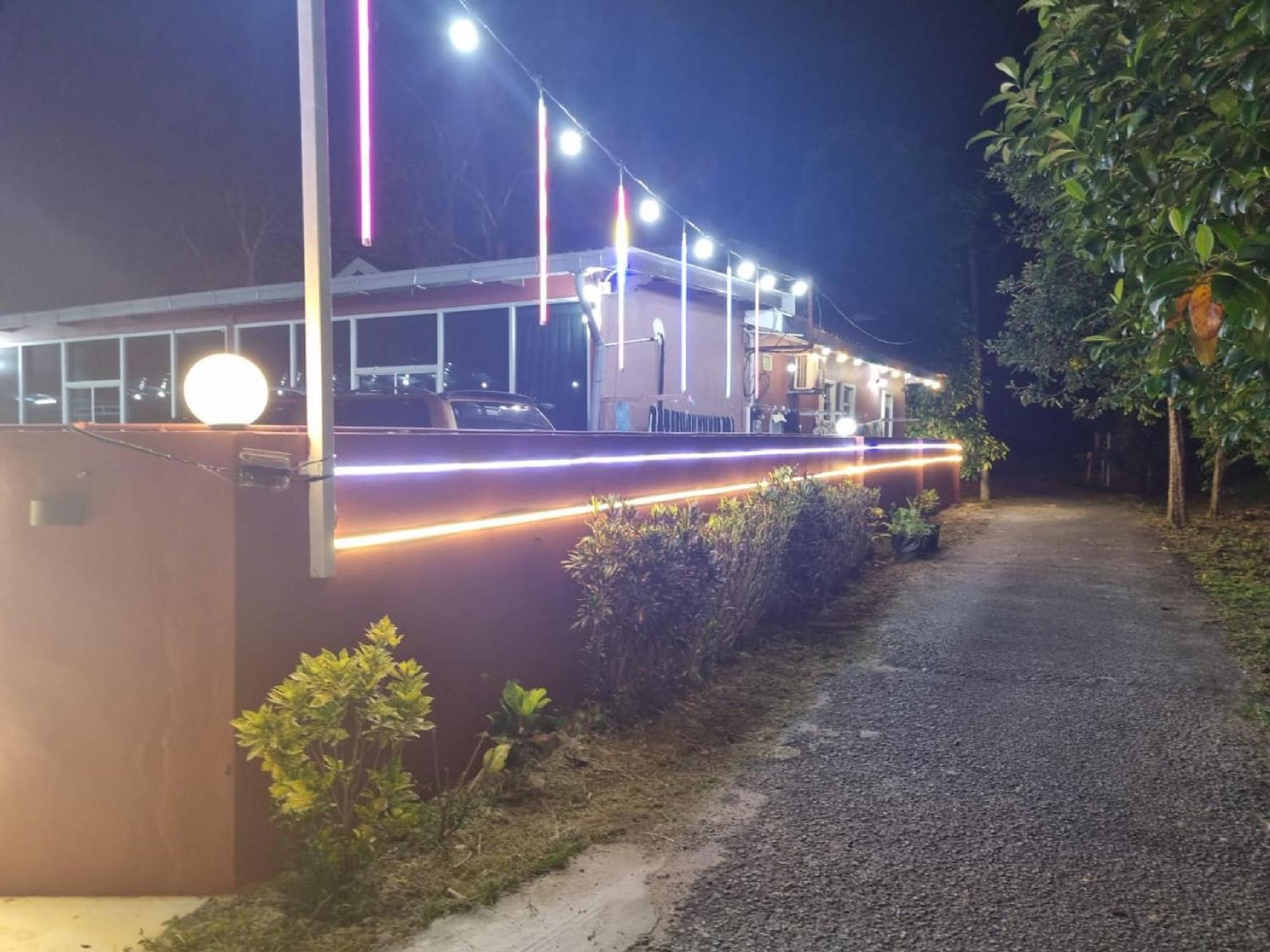Capital O 91126 The Raga Chalet Yan Luaran gambar